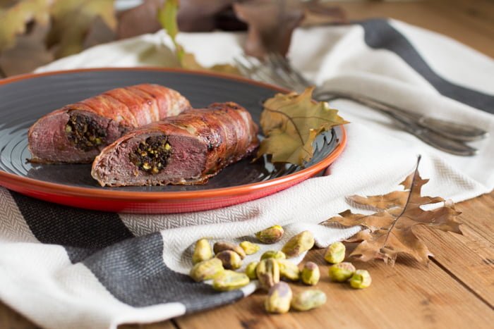 Hazenrug met bacon en pistache