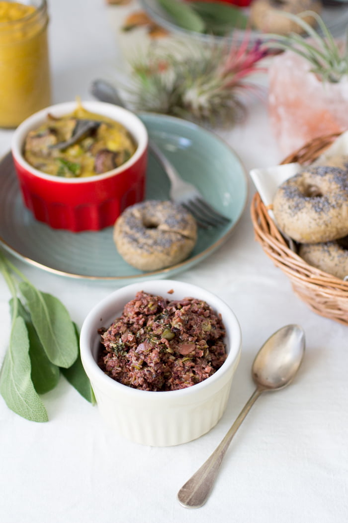 Paleo tapenade