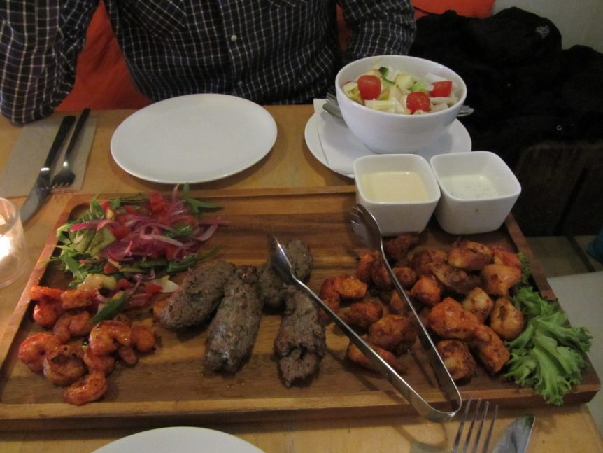 Review Hills & Mills