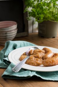 Appelmoes met worst
