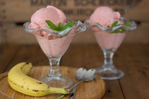 Aardbeienijs