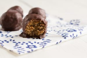 Dadelballetjes met Chocolade