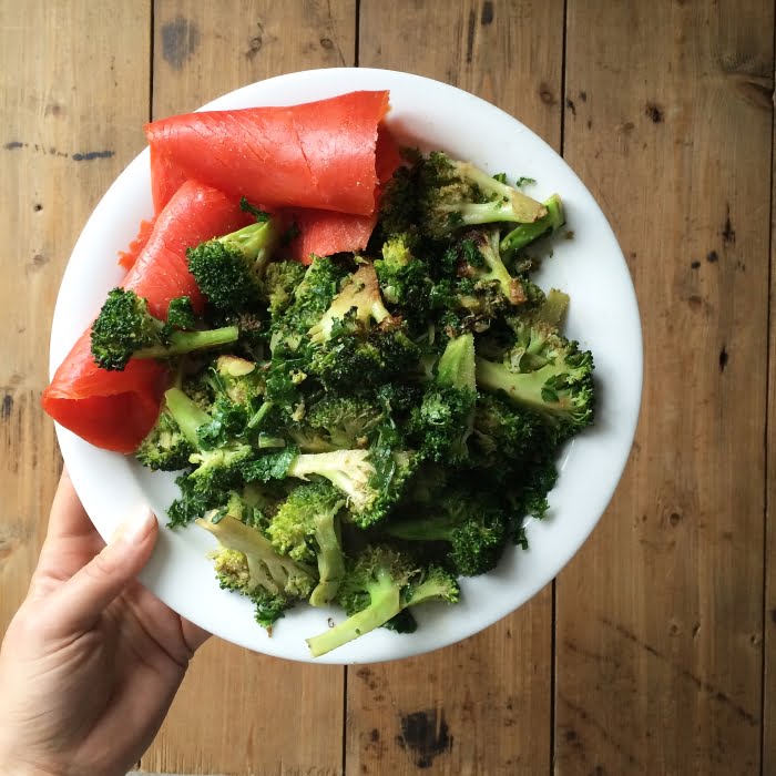 Makkelijke broccoli met gerookte zalm