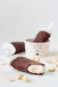 Cashew-Yoghurtijs met Chocolade