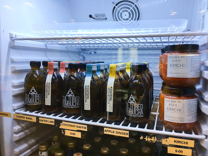 Broth Bar Maastricht kombucha en kimchi